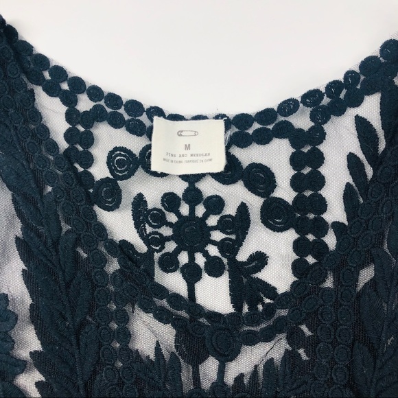 Silence+Noise Embroidery Black Tank-top Mesh Small - Picture 8 of 8